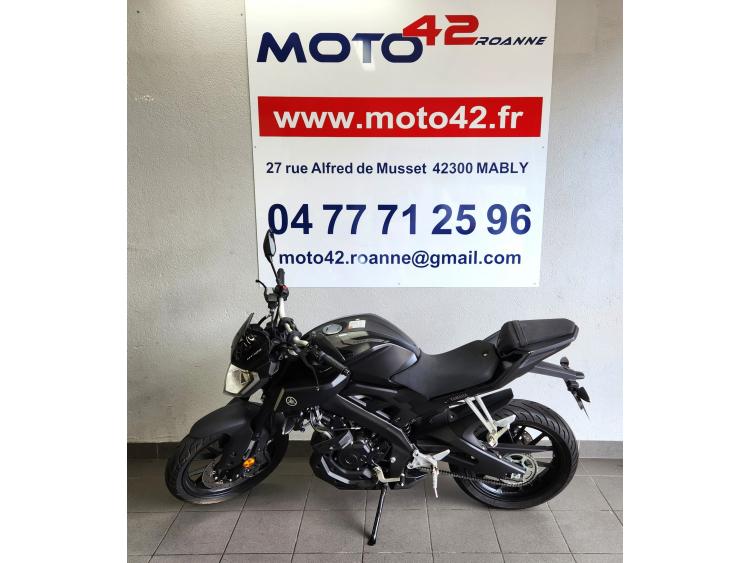YAMAHA MT-125